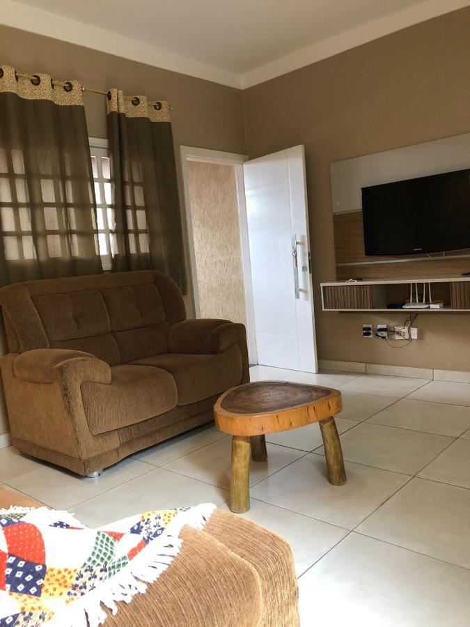 Casa Temporada Olimpia 8 Pessoas Com Piscina Villa Dış mekan fotoğraf