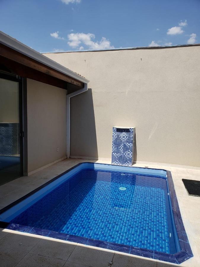 Casa Temporada Olimpia 8 Pessoas Com Piscina Villa Dış mekan fotoğraf